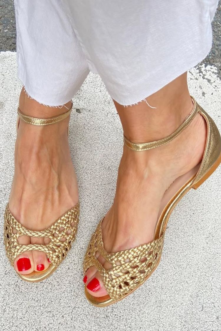 Isa | Sandalias Trenzadas Doradas