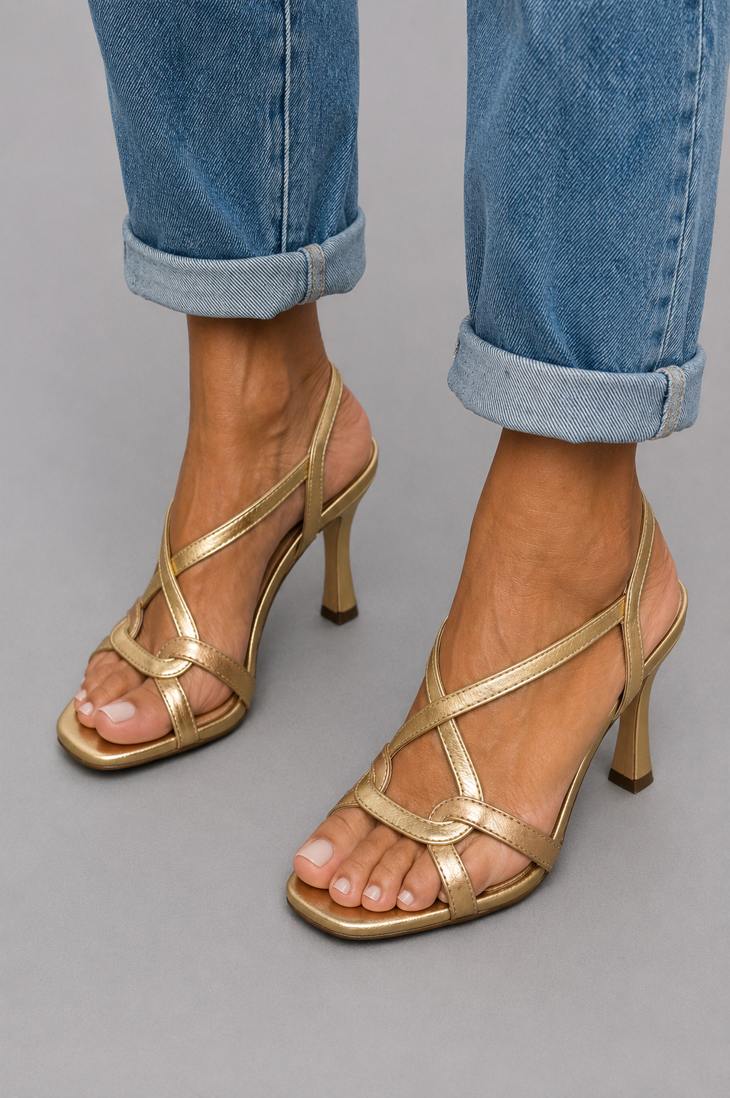 Elisabeth | Sandalias Doradas Encanto Verano